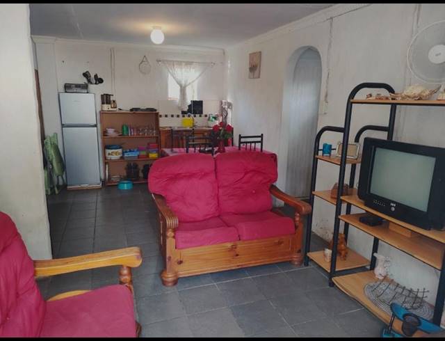 3 BEDROOM HOUSE FOR SALE IN MOUNT VERNON